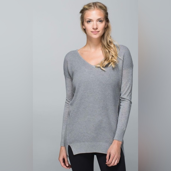 lululemon sweater life v neck sweater size 2/4 - Picture 7 of 8